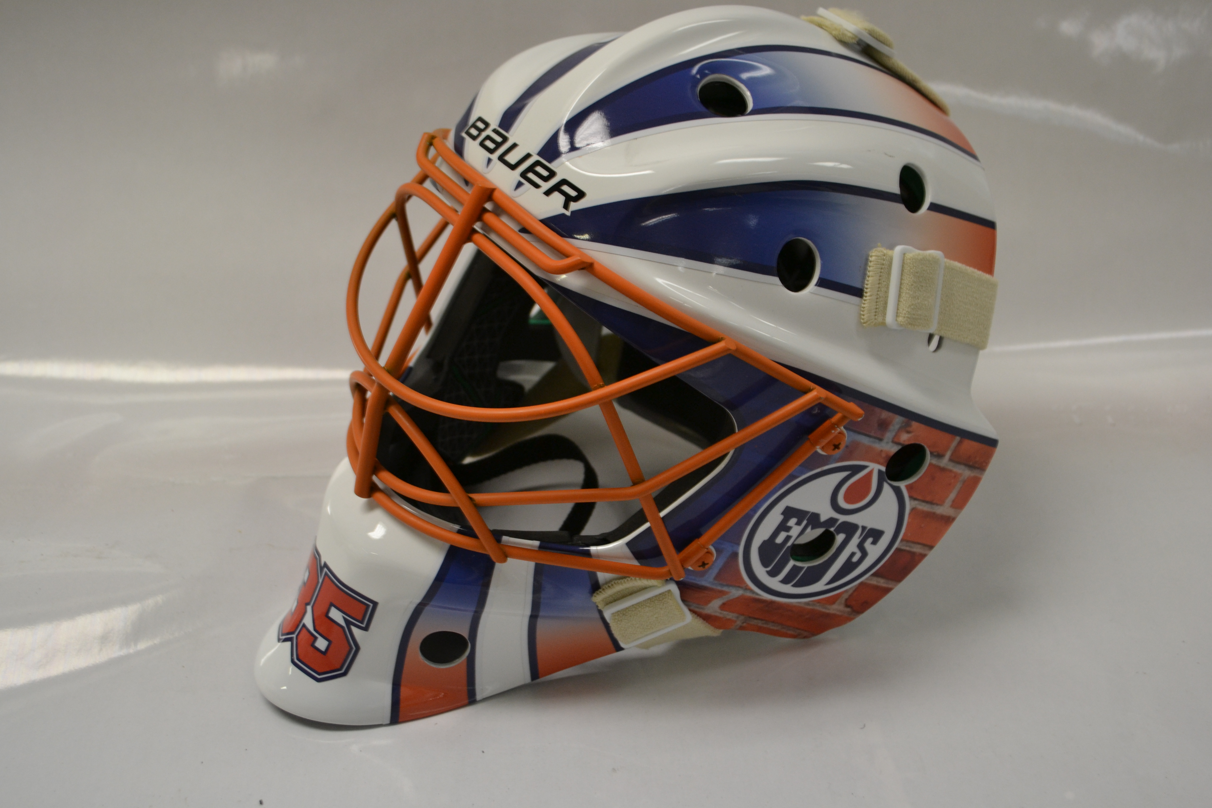 graphics on goltending mask